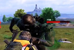 和平精英外免费挂下载自瞄_和平精英弹跳辅助